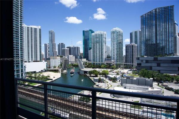Neo Vertika, 690 SW 1st Ct #1518, Miami, Florida 33130, image 2