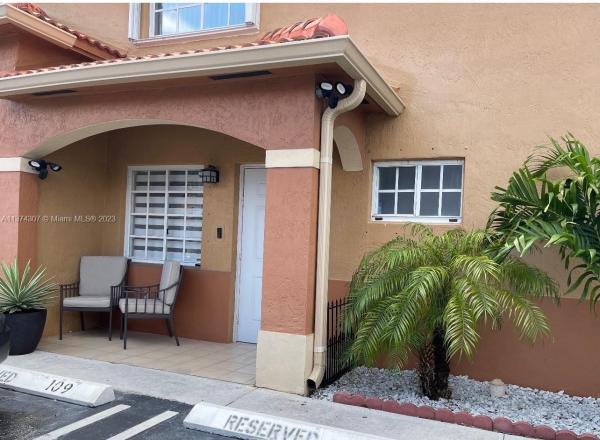 West Palm Villas, 2505 W 76th St #109, Hialeah, Florida 33016, image 1