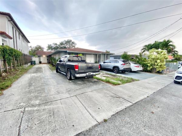 Lyndale, 3032 SW 17th St, Miami, Florida 33145, image 1