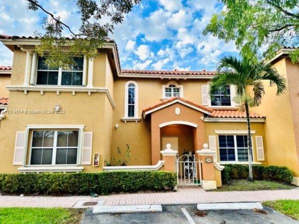 Villa Vizcaya, 8501 NW 138th St #2202, Miami Lakes, Florida 33016, image 1