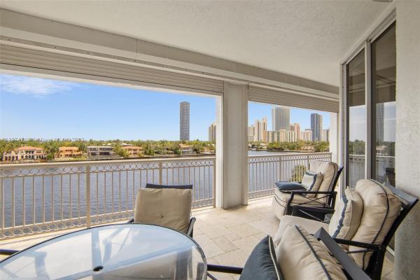 Bella Vista Mid Rise South, 19925 NE 39th Pl #502, Aventura, Florida 33180, image 1
