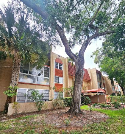 Oakbrook Village, 8140 SW 24th St #110, North Lauderdale, Florida 33068, image 1