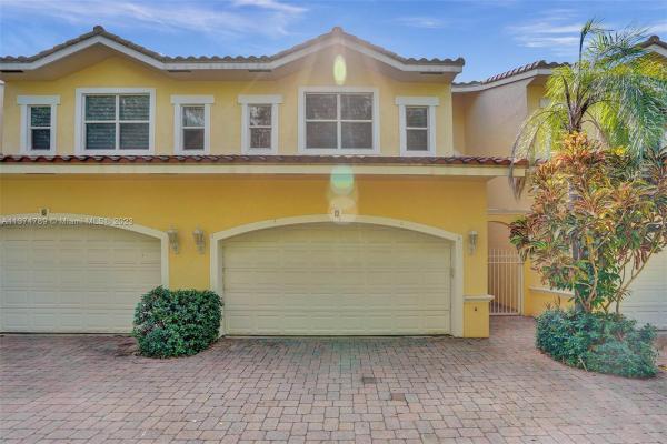 Lake Ridge, 1119 N Victoria Park Rd #7, Fort Lauderdale, Florida 33304, image 2