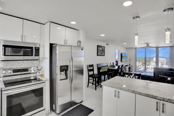 Byron Gardens, 7850 Byron Ave #807, Miami Beach, Florida 33141, image 1