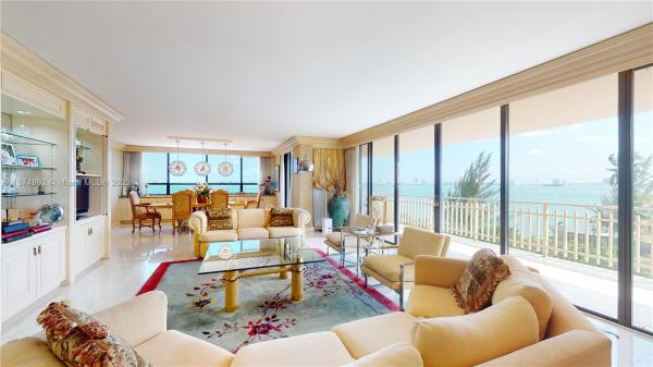 11113 Biscayne Blvd #357, Unincorporated Dade County, Florida 33181, image 2