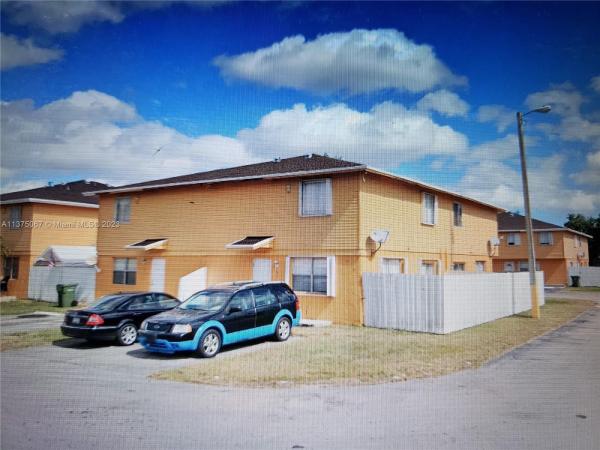 Seagrape Village, 209 NE 12th Ave #209, Homestead, Florida 33030, image 1