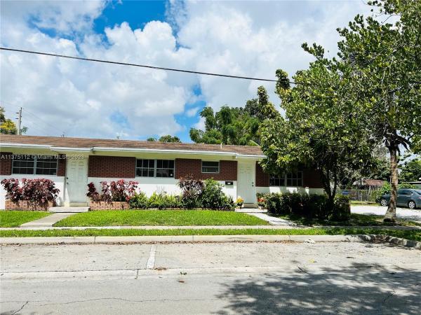 Oleta Terrace, 16800 NE 1st Ave #10, North Miami Beach, Florida 33162, image 1