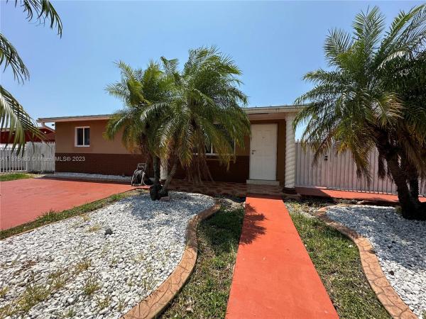 South Miami Heights Residential, 11830 SW 206th St, South Miami Heights, Florida 33177, image 2