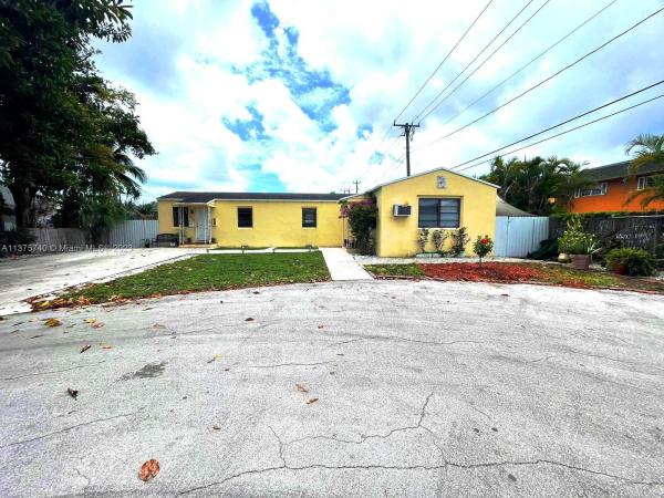Harris Estates, 2140 Monroe Ter, Hollywood, Florida 33020, image 1