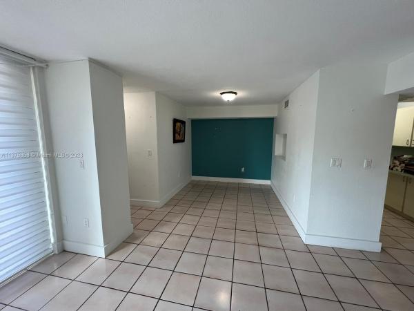 International Park, 11800 SW 18th St #126-4, Tamiami, Florida 33175, image 2
