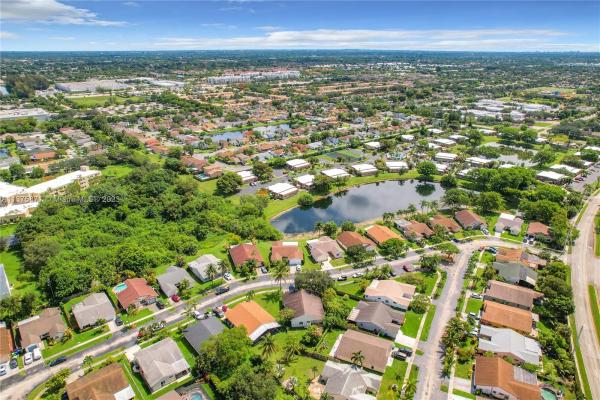 Oakwood At Springtree, 9619 NW 49th Ct, Sunrise, Florida 33351, image 1