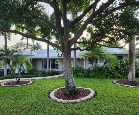 Coral Woods, 3652 NE 19th Ave, Oakland Park, Florida 33308, image 1