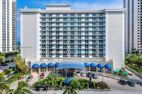 The Aventura Beach Club, 19201 Collins Ave #644, Sunny Isles Beach, Florida 33160, image 2