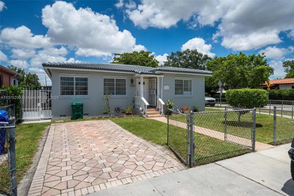 Trail Granada, 5151 SW 6th St, Miami, Florida 33134, image 1