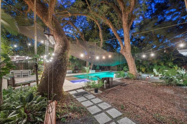 Sherwood Forest, 255 NE 87th St, El Portal, Florida 33138, image 1