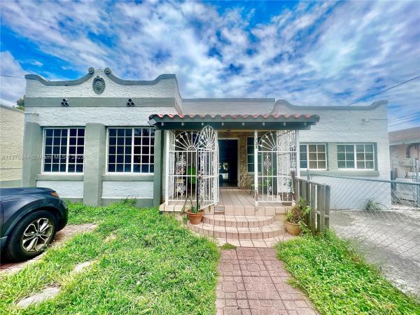 Kenwood, 1733 NW 16th St, Miami, Florida 33125, image 1