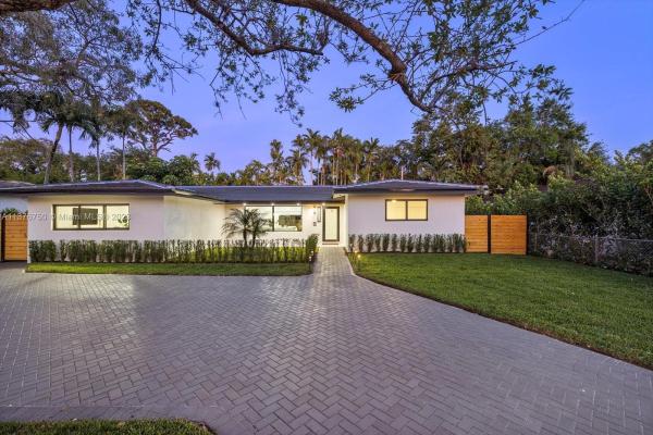 Pasadena Park, 10555 NE 2nd Ave, Miami Shores, Florida 33138, image 1