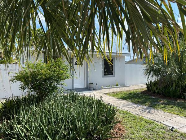 Sanders Park, 380 NW 15th Ct, Pompano Beach, Florida 33060, image 1