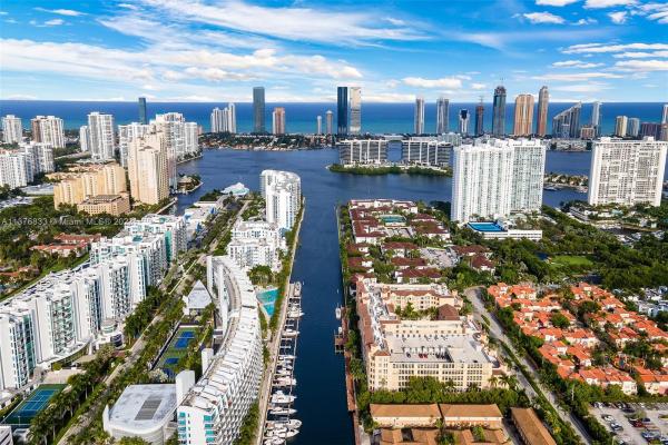Alaqua, 3001 NE 185th St #319, Aventura, Florida 33180, image 1