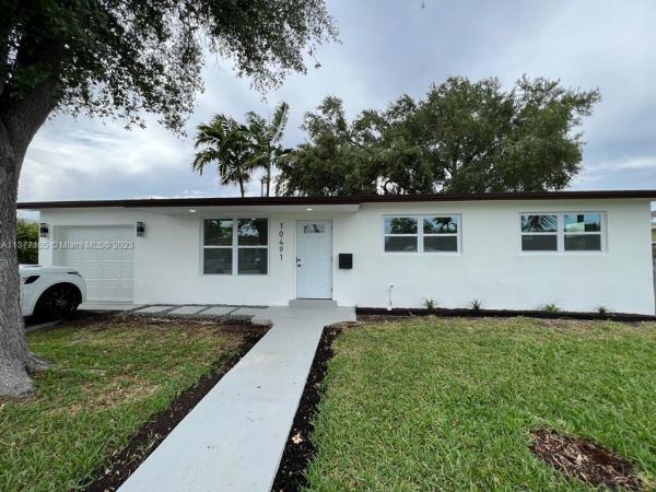 Benson Manor, 10491 SW 200th Ter, Cutler Bay, Florida 33189, image 1
