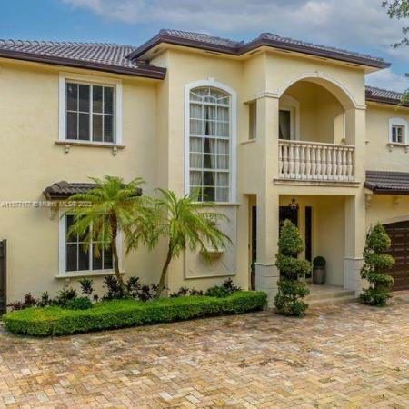 West Lakes Estates, 8936 NW 176th Ln, Hialeah, Florida 33018, image 1
