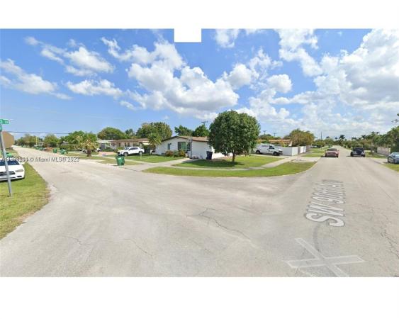 Coral Park Estates, 8980 SW 21st St, Westchester, Florida 33165, image 1