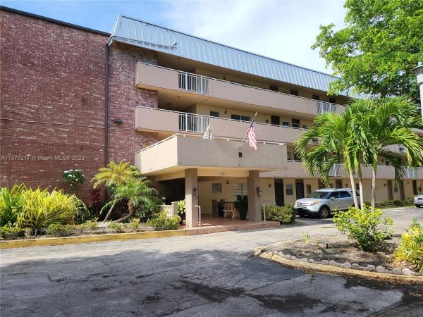 Eden Isles, 3725 NE 169th St #307, North Miami Beach, Florida 33160, image 1