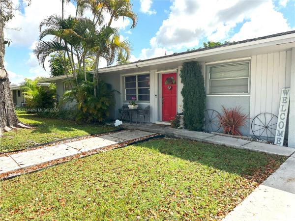 Homriv, 1641 NW 13th Ave, Homestead, Florida 33030, image 1