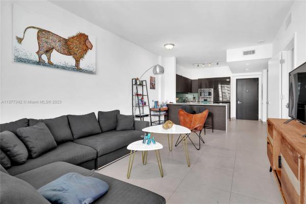 The Bond On Brickell, 1080 Brickell Ave #2806, Miami, Florida 33131, image 2