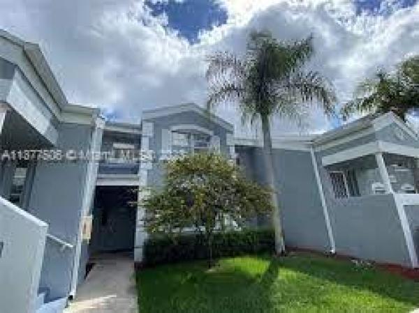 Centergate, 2019 SE 27th Dr #102- 5C, Homestead, Florida 33035, image 1