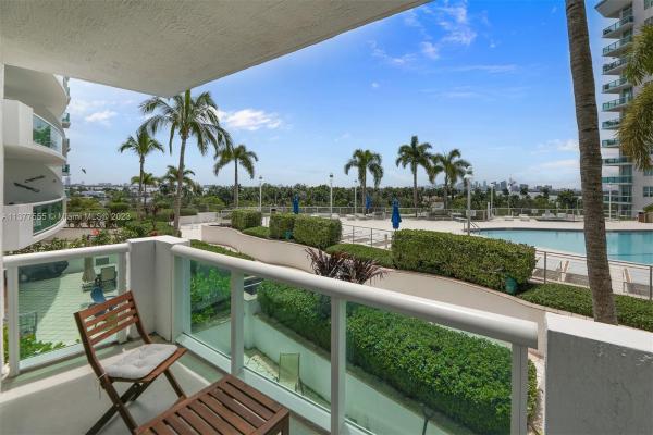 360, 7900 Harbor Island Dr #607, North Bay Village, Florida 33141, image 2