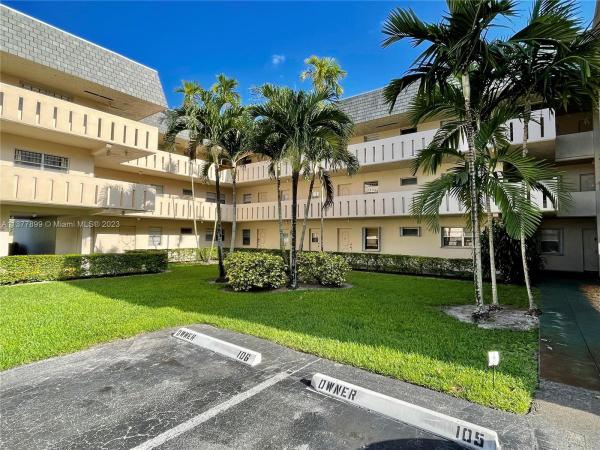 Sterling 56, 4100 N 58th Ave #203, Hollywood, Florida 33021, image 1