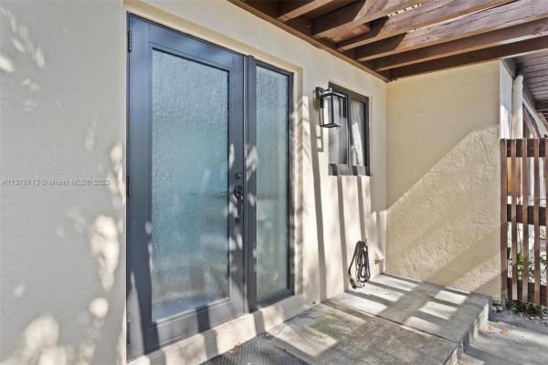 Hollywood Gardens, 3781 Raleigh St, Hollywood, Florida 33021, image 1
