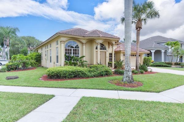 Boca Isles South, 19622 Biscayne Bay Dr, Boca Raton, Florida 33498, image 2
