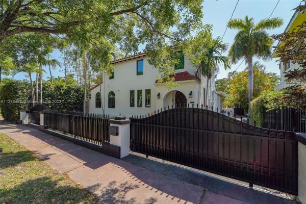 La Gorce Golf, 5778 Alton Rd, Miami Beach, Florida 33140, image 1