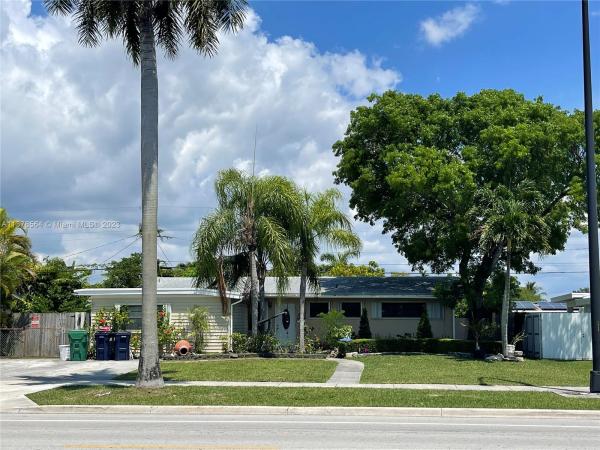 Cutler Ridge, 9711 Caribbean Blvd, Cutler Bay, Florida 33189, image 1