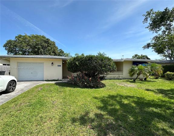 Villa Malaga, 9311 SW 166th St, Palmetto Bay, Florida 33157, image 1