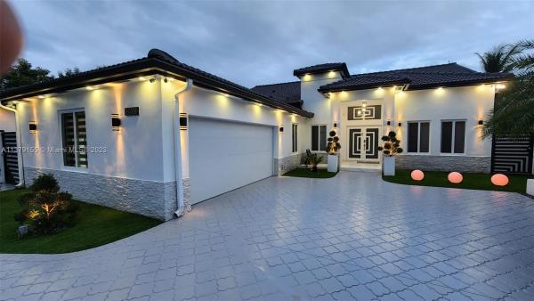 2611 SW 142nd Ct, Unincorporated Dade County, Florida 33175, image 2