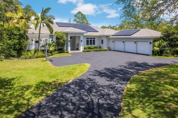 Suniland Estates, 7931 SW 122nd St, Pinecrest, Florida 33156, image 1