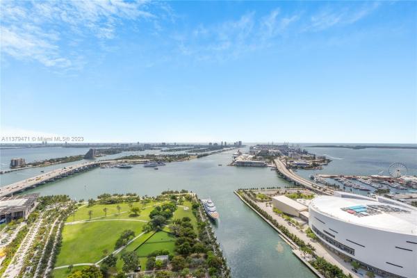 900 Biscayne Bay, 900 Biscayne Blvd #4309, Miami, Florida 33132, image 2