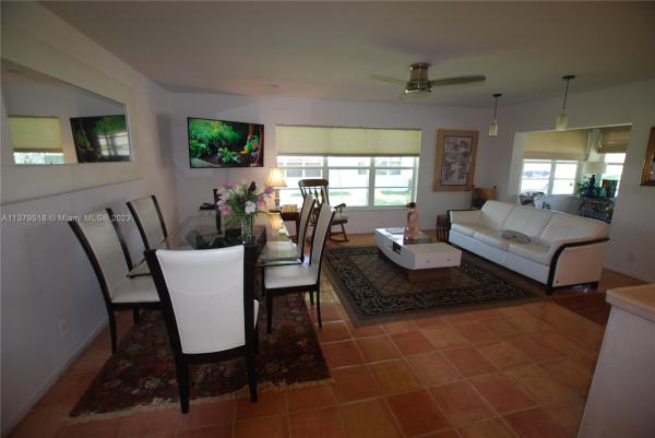 Pine Point Villas, 3301 Loren Rd #D, Boynton Beach, Florida 33435, image 1