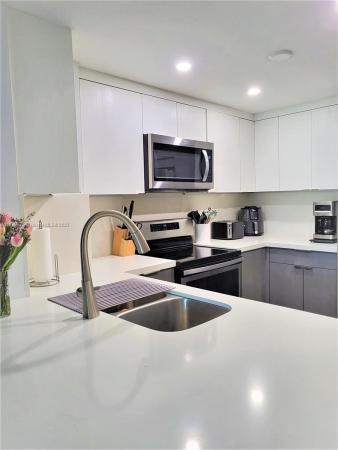 Vue At Brickell, 1250 S Miami Ave #1810, Miami, Florida 33130, image 1