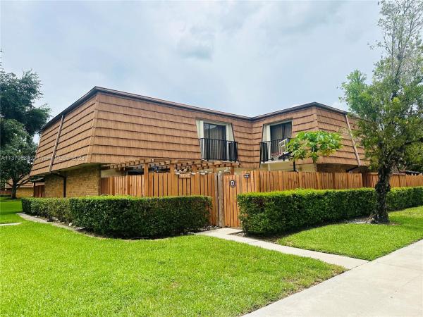 Ridgewood, 9104 SW 19th Pl #D, Davie, Florida 33324, image 1