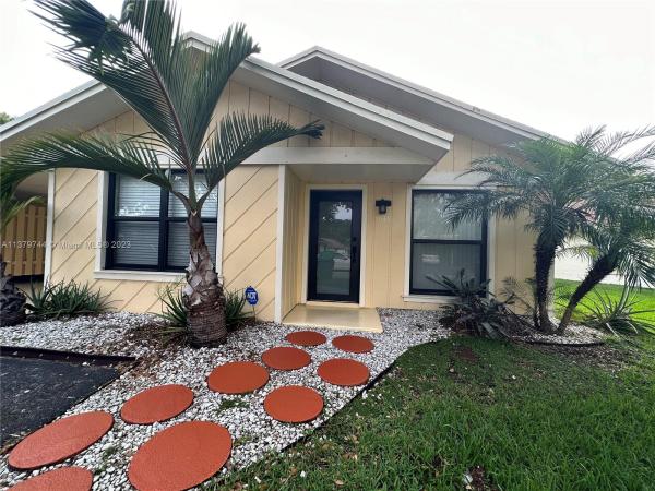 Island Merita Homes, 3649 W Bell Dr #48, Fort Lauderdale, Florida 33328, image 1