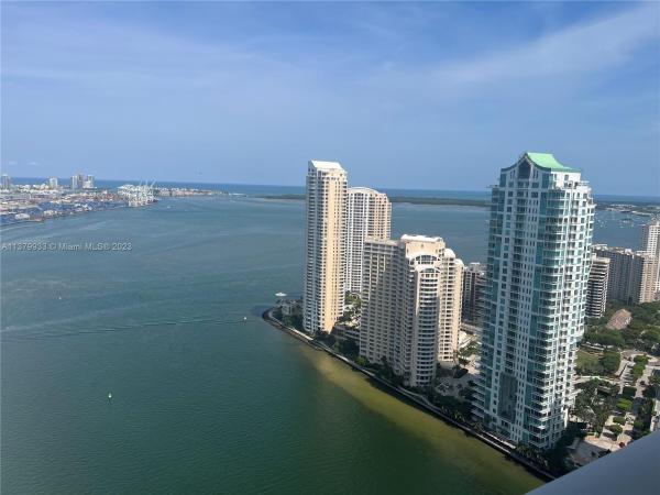 Met 1, 300 S Biscayne Blvd #PH-3906, Miami, Florida 33131, image 2