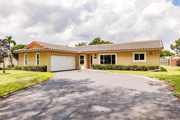 Canterbury Estates, 9657 NW 28th St, Coral Springs, Florida 33065, image 1