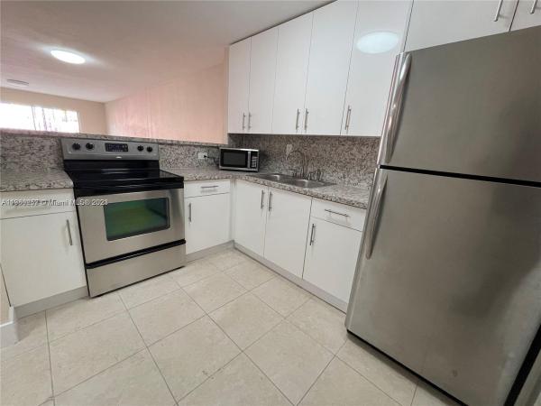 New World Townhomes, 17555 NW 7th Ave #17555, Miami Gardens, Florida 33169, image 1