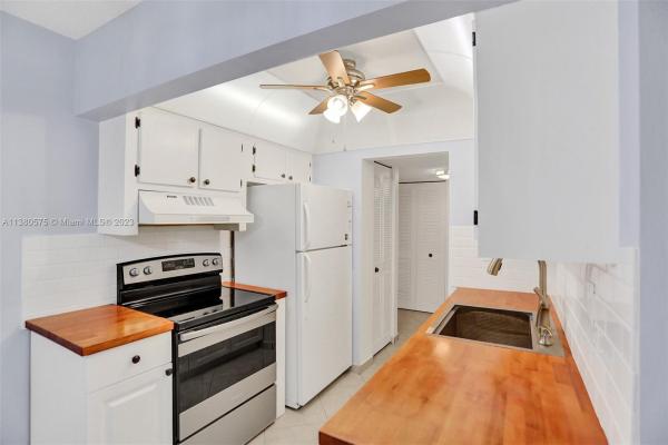 Sabal Palm Village, 5180 E Sabal Palm Blvd #223, Tamarac, Florida 33319, image 1