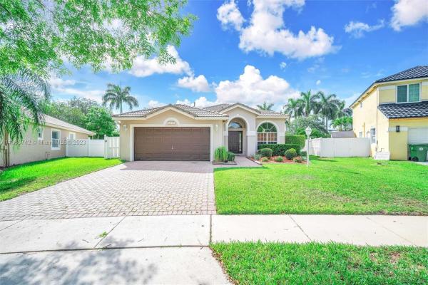 Tropic Isles, 2250 NW 145th Ave, Pembroke Pines, Florida 33028, image 1