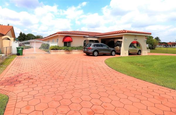 1510 SW 139th Ave, Unincorporated Dade County, Florida 33184, image 2